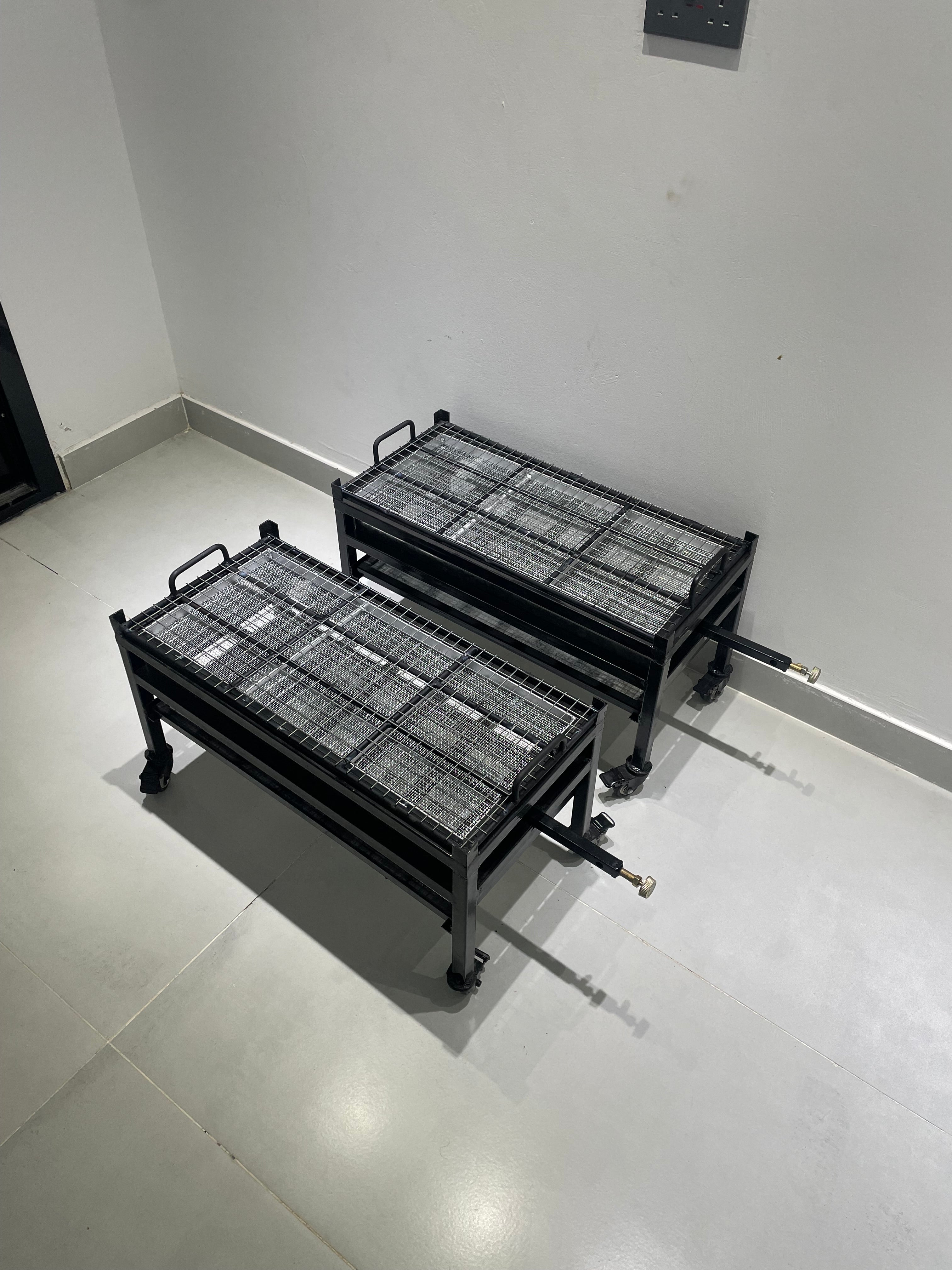 40x70cm شواية المضبي تعمل بالغاز