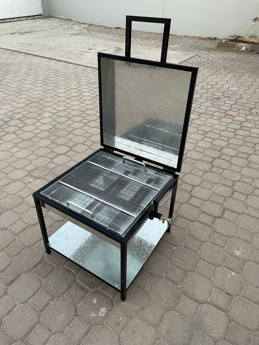 50x50cm  شواية المضبي بالغطاء